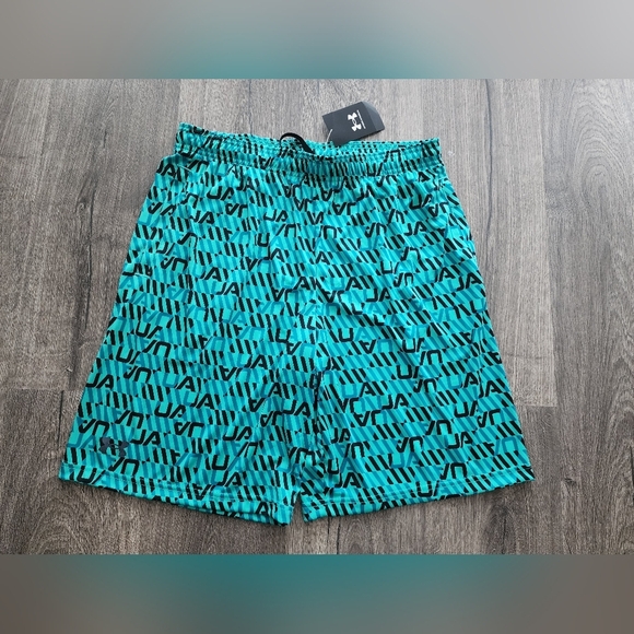 Mens Under Armour shorts size L NWT - Picture 1 of 4